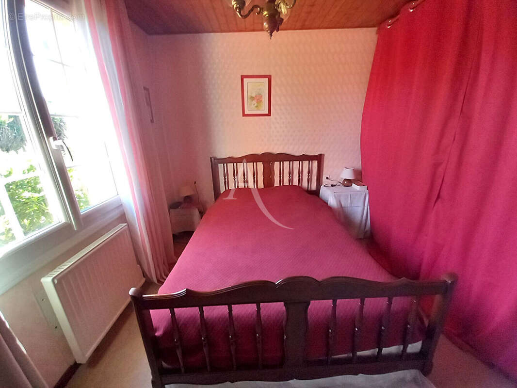 Maison à LANDEVIEILLE