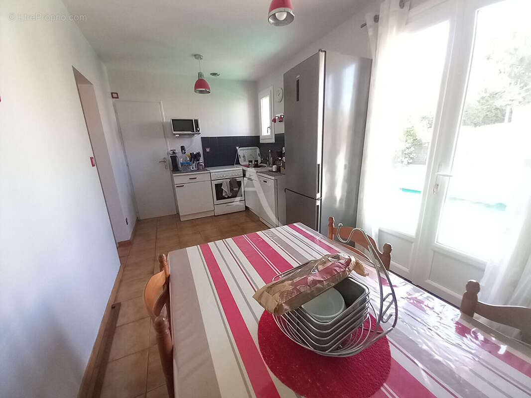 Maison à LANDEVIEILLE