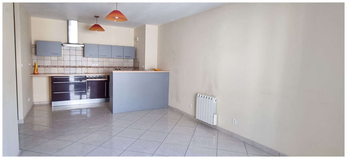 Appartement à CHAPONNAY