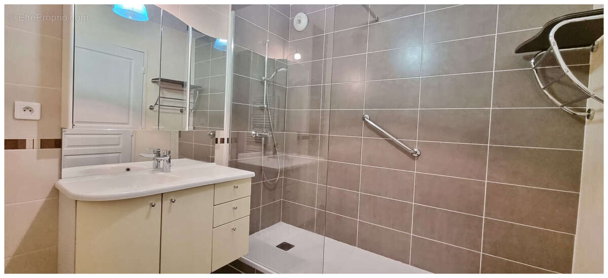 Appartement à CHAPONNAY