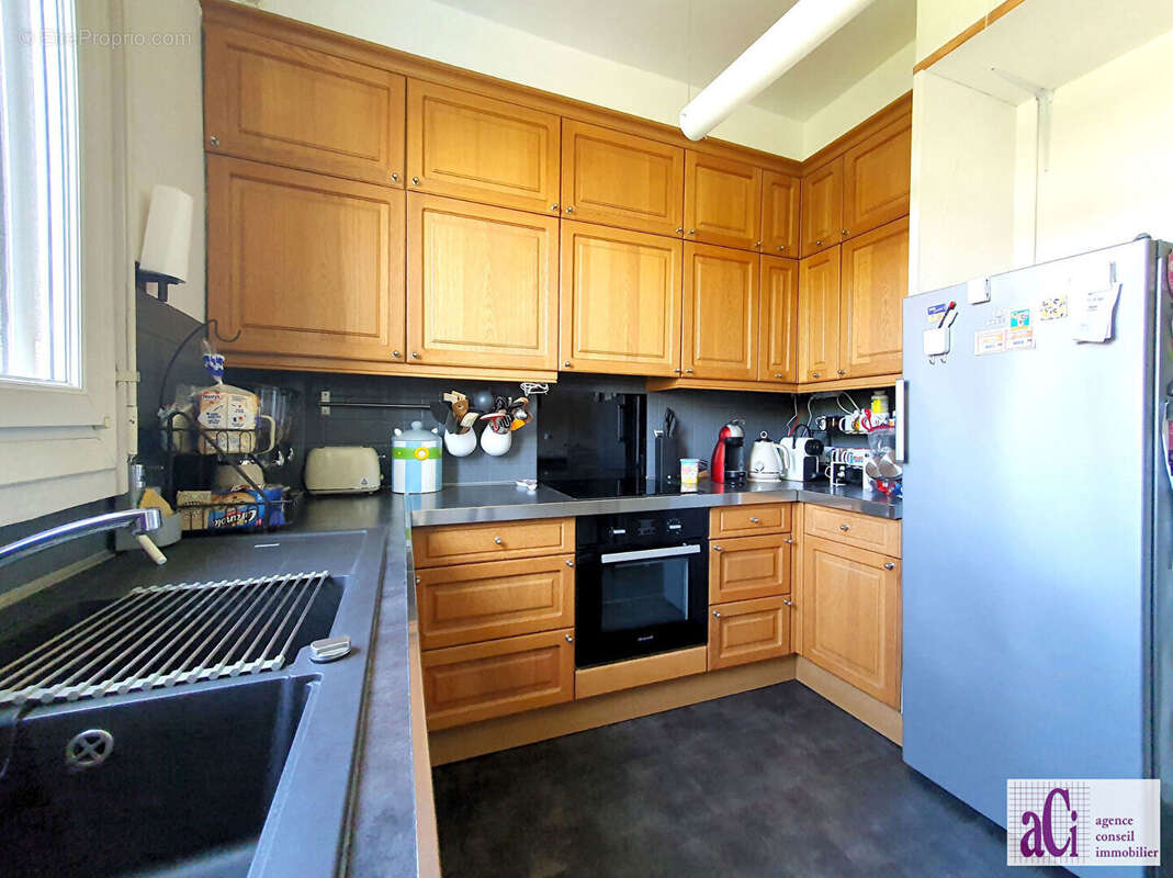 Maison à L&#039;HAY-LES-ROSES