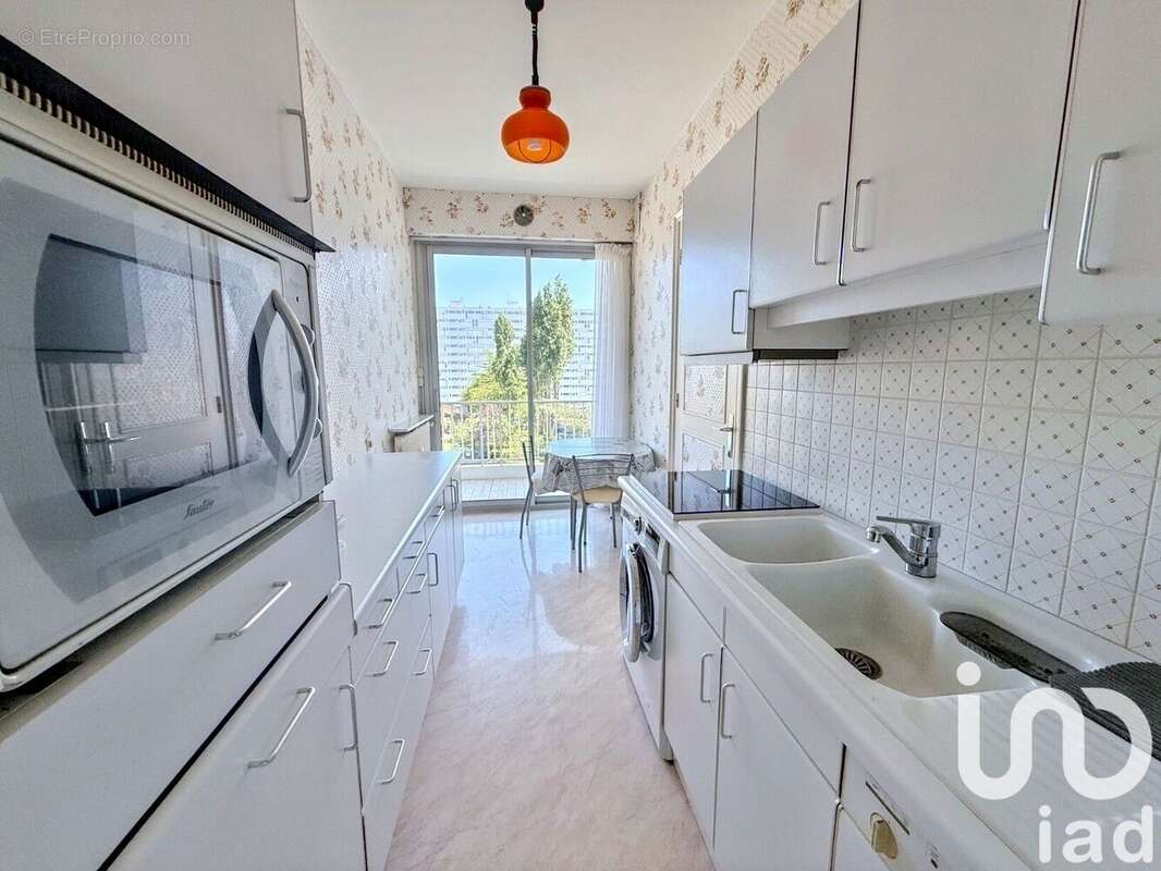 Photo 9 - Appartement à LA ROCHELLE