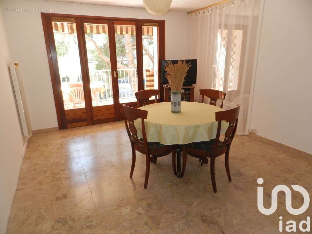 Photo 8 - Appartement à FREJUS