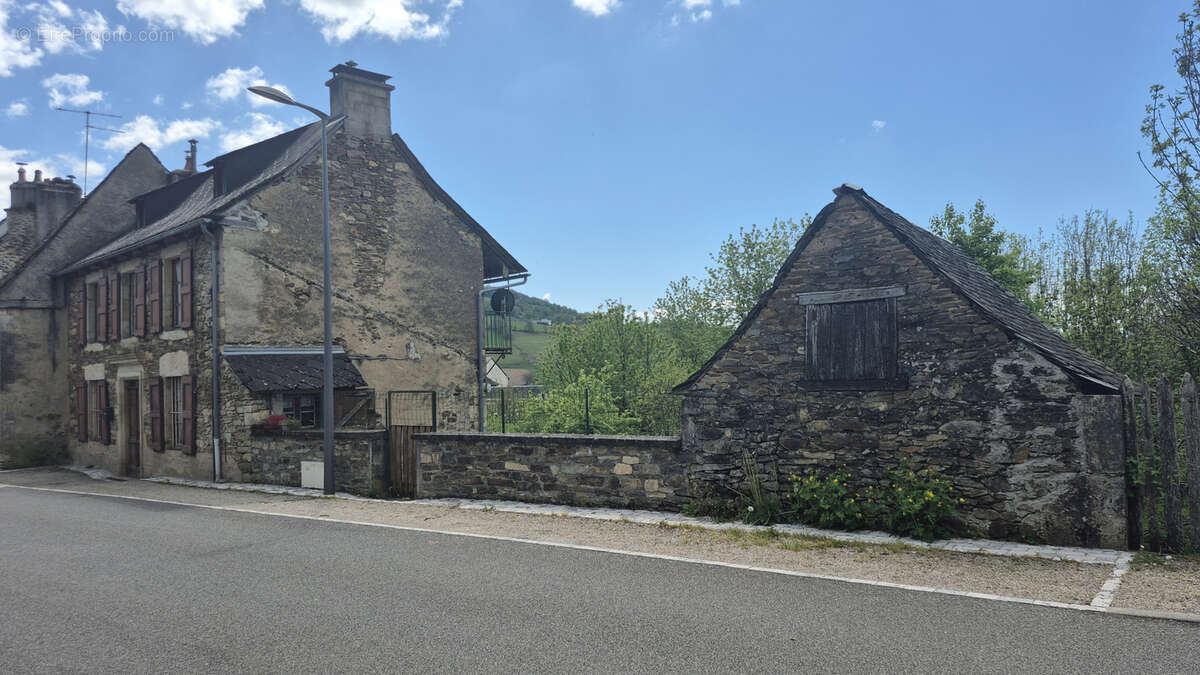 Maison à CASTELNAU-DE-MANDAILLES