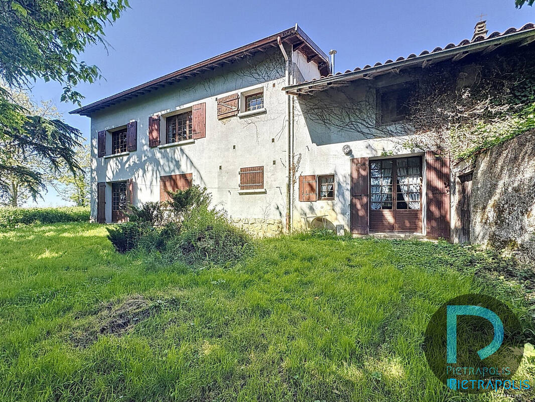 Maison à CONDEISSIAT