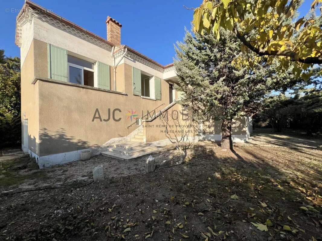 Maison à SAINT-REMY-DE-PROVENCE