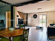 Photo 1 - Maison à SAINT-GOBAIN