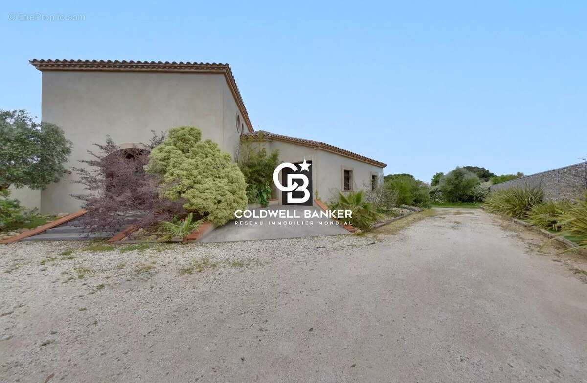 Maison à SAINT-FELIU-D&#039;AVALL