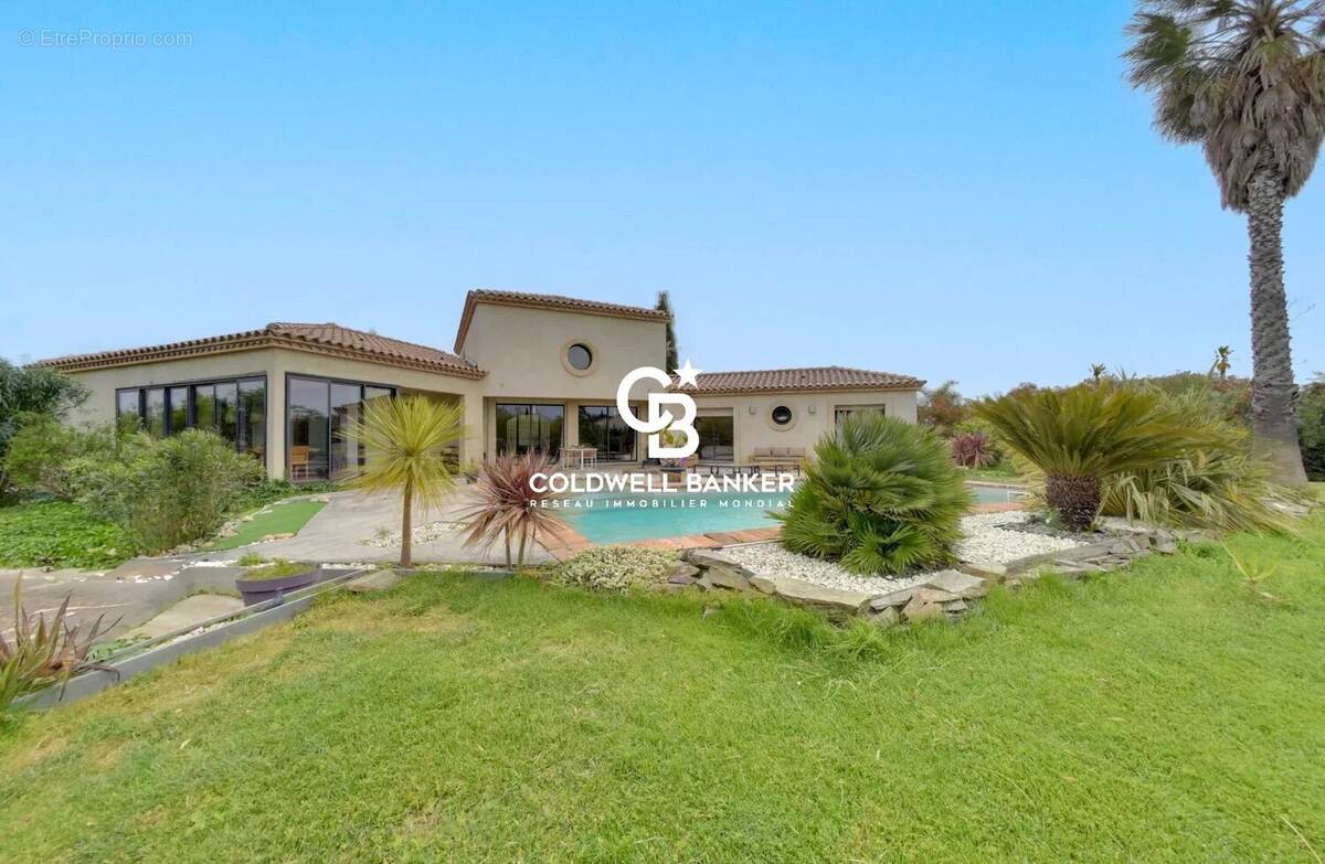 Maison à SAINT-FELIU-D&#039;AVALL