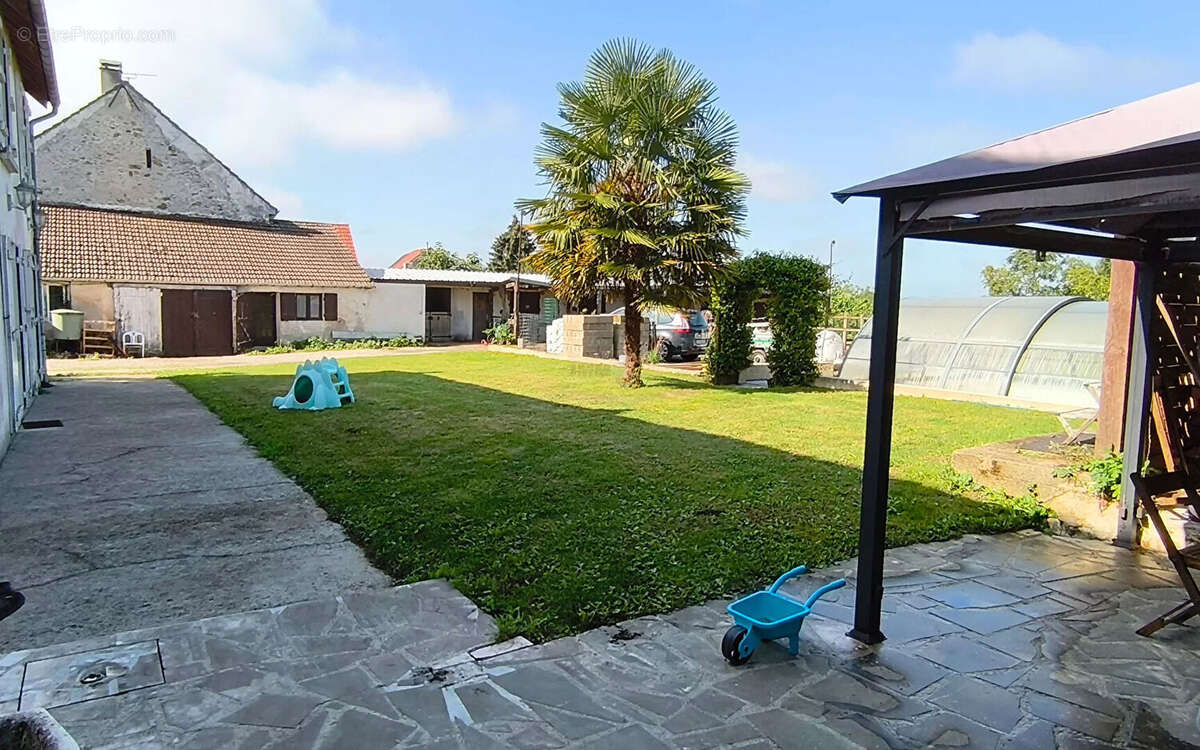 Maison à LA FERTE-SOUS-JOUARRE