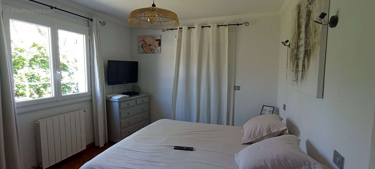 Maison à SAINT-BAUZILLE-DE-PUTOIS