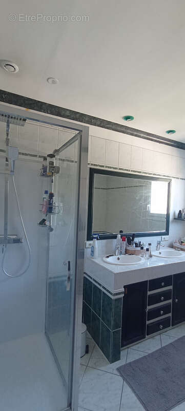 Maison à SAINT-BAUZILLE-DE-PUTOIS