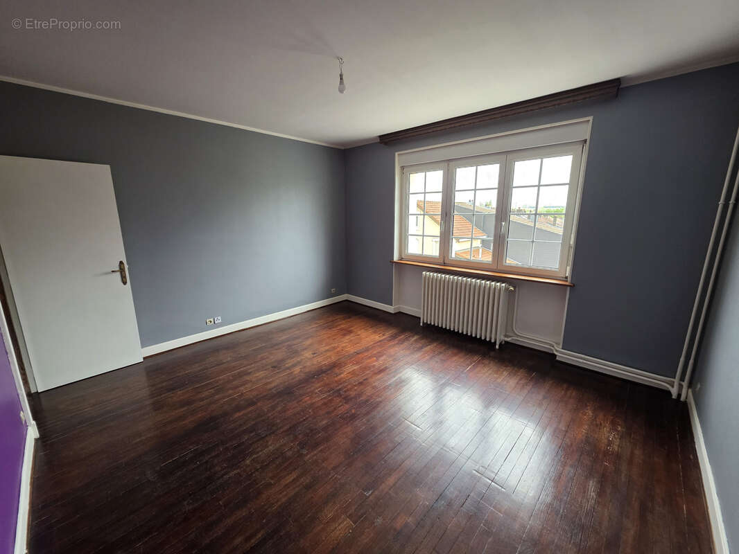 Maison à LONGLAVILLE