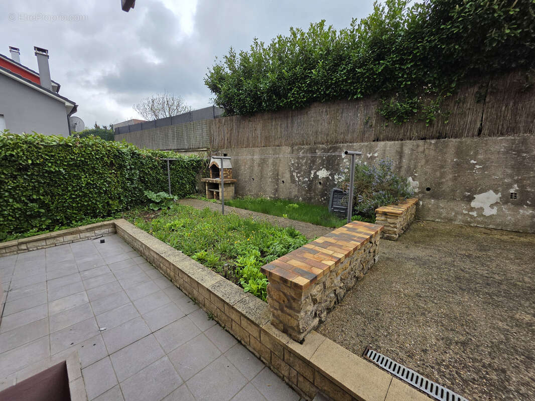 Maison à LONGLAVILLE