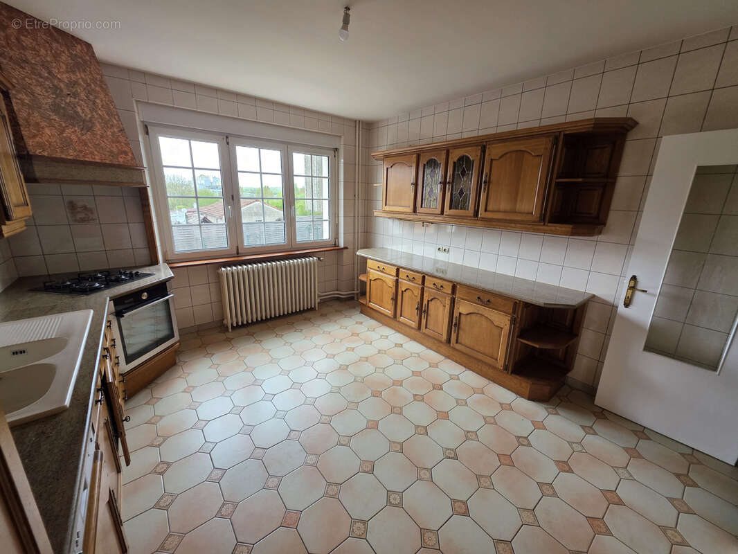 Maison à LONGLAVILLE