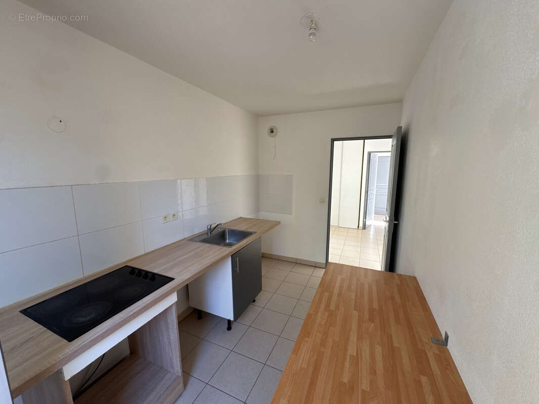 Appartement à GATTIERES