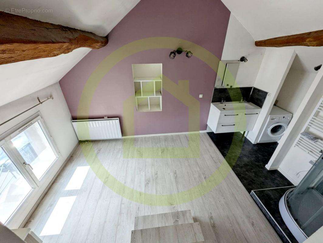 Maison à MERY-SUR-OISE