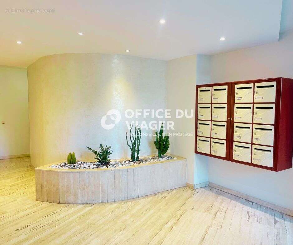 Appartement à MANDELIEU-LA-NAPOULE