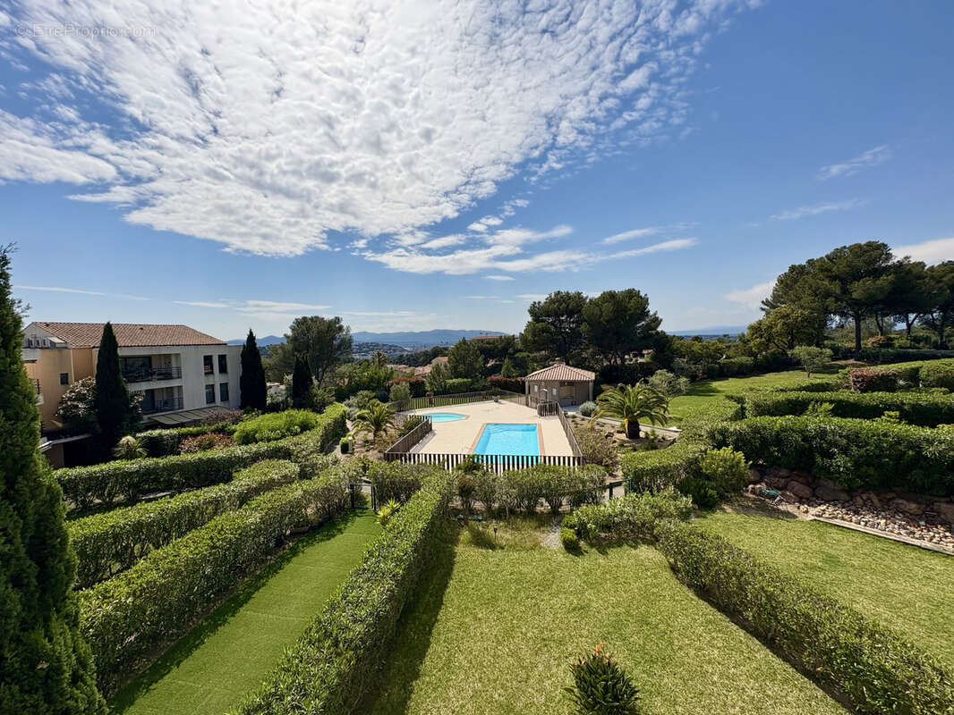 Appartement à SAINT-RAPHAEL