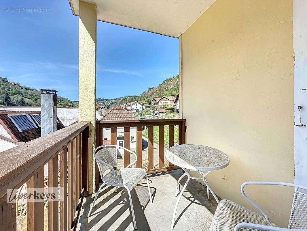 Appartement à LA BRESSE