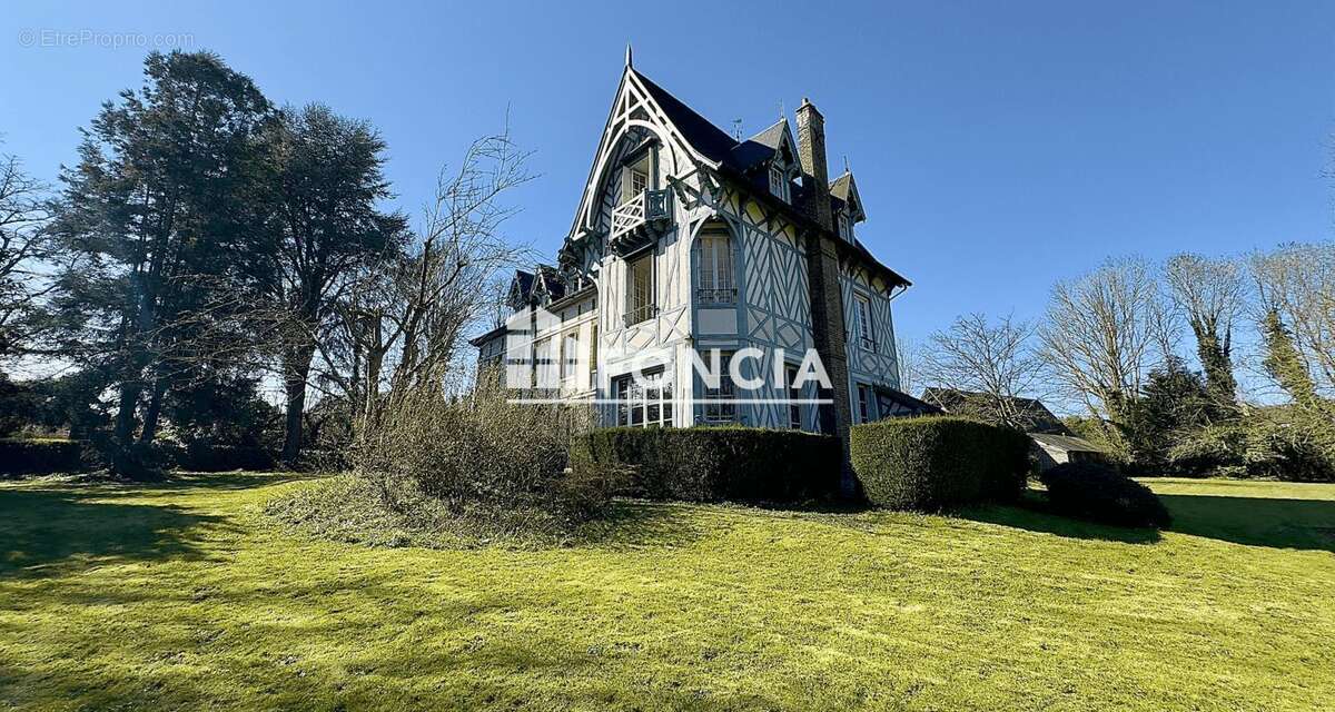 Maison à SAINT-JEAN-DU-CARDONNAY