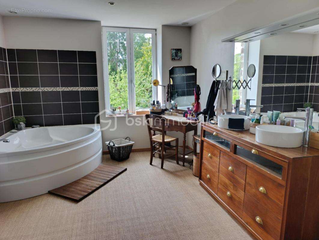 Maison à PONT-FARCY