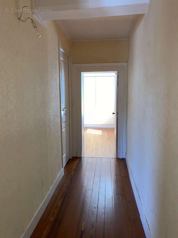 Maison à MARCILLY-D&#039;AZERGUES