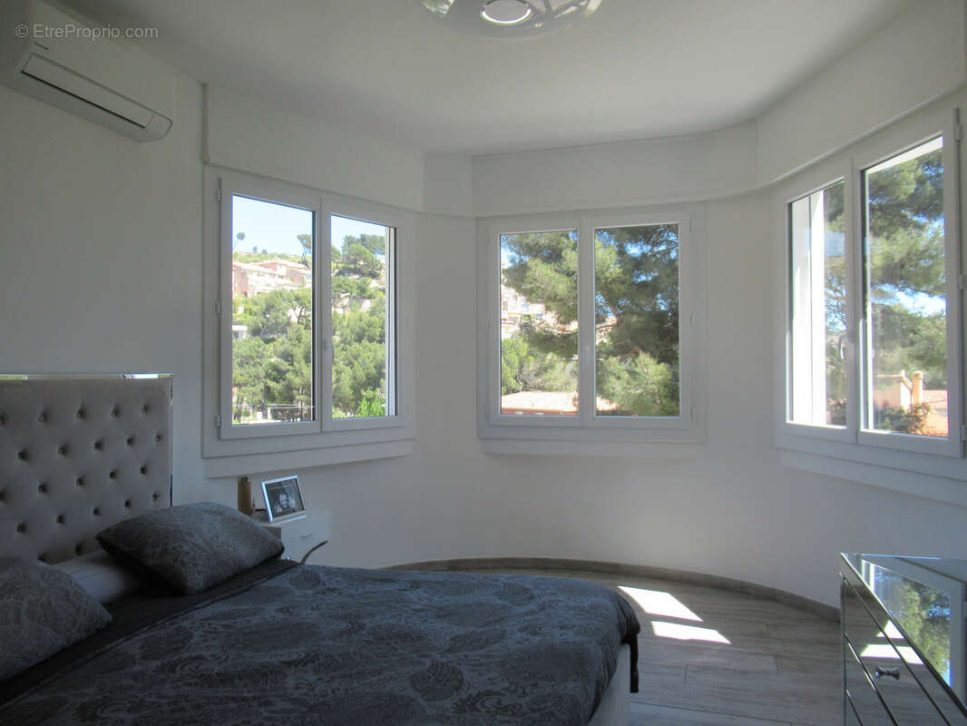 Appartement à CARRY-LE-ROUET