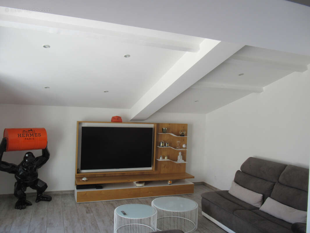 Appartement à CARRY-LE-ROUET