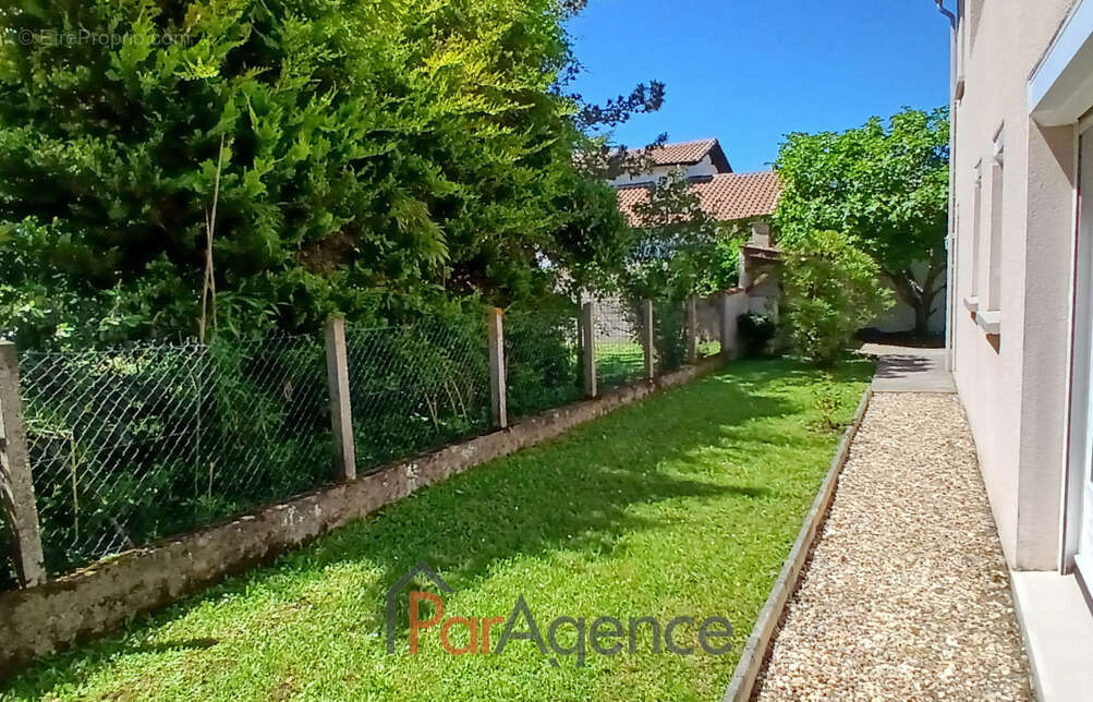 Maison à SAINT-PALAIS-SUR-MER