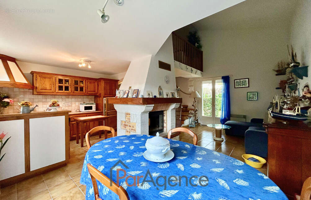 Maison à SAINT-PALAIS-SUR-MER