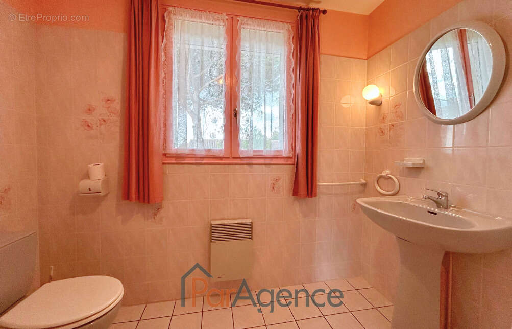 Maison à SAINT-PALAIS-SUR-MER