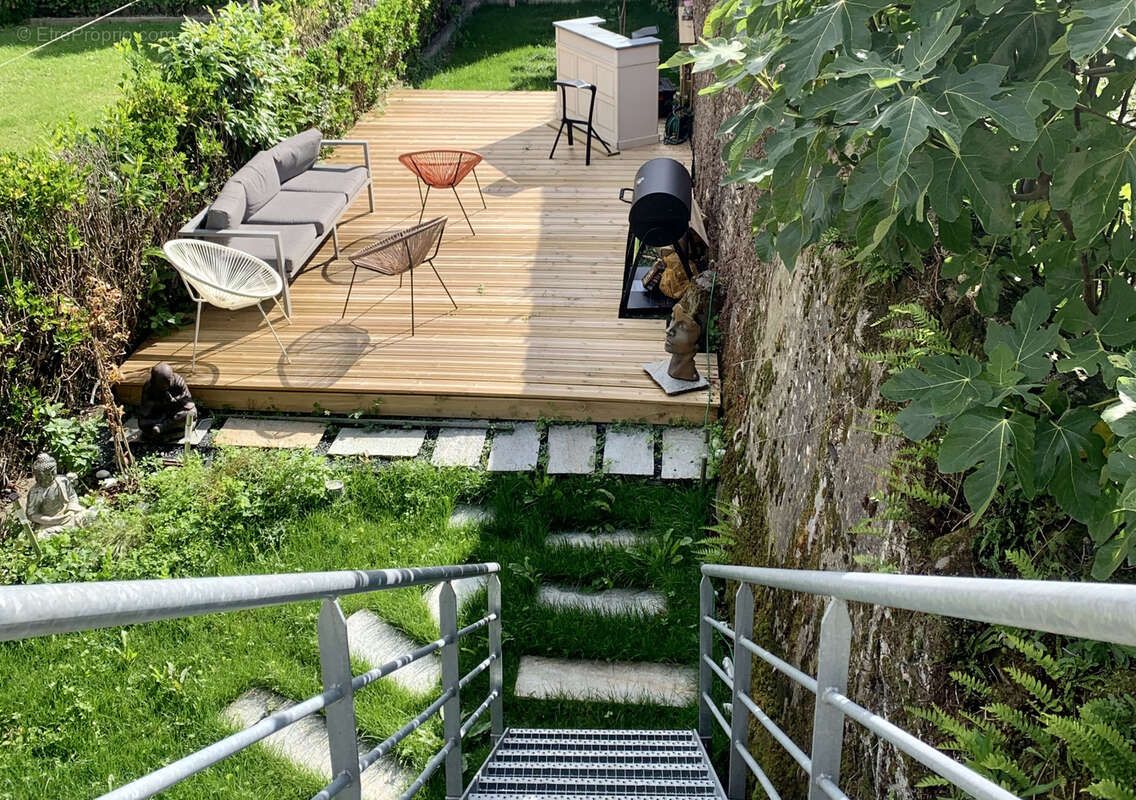 Maison à SAINT-MELOIR-DES-ONDES