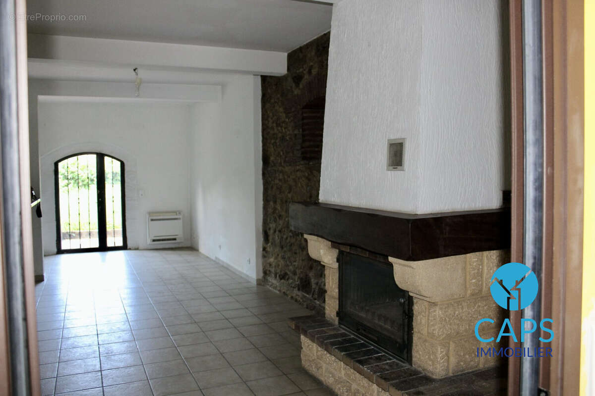 Maison à SAINT-JEAN-PLA-DE-CORTS