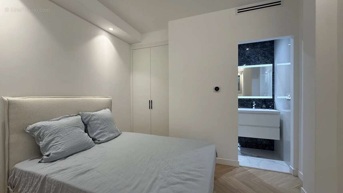 Appartement à VILLEFRANCHE-SUR-MER