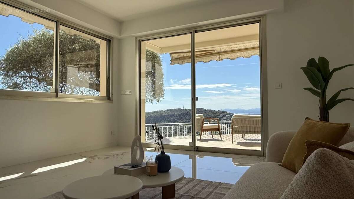 Appartement à VILLEFRANCHE-SUR-MER