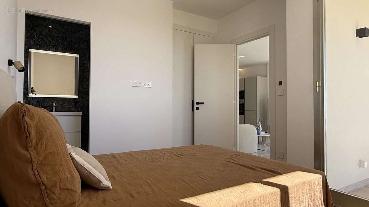 Appartement à VILLEFRANCHE-SUR-MER