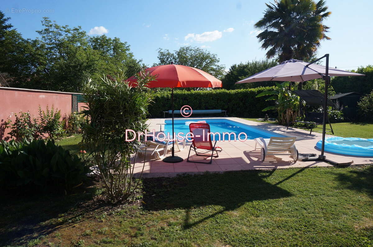 Maison à RAZAC-SUR-L&#039;ISLE