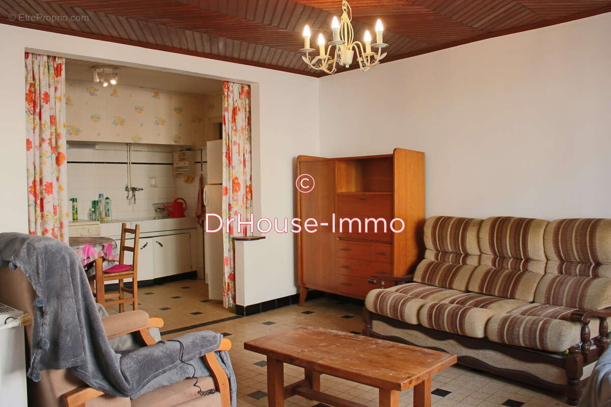 Maison à CASTELSAGRAT