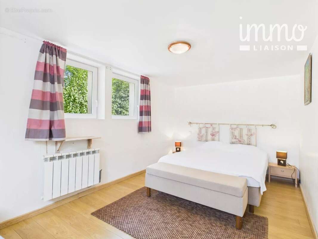 Maison à MOLIERES-SUR-CEZE