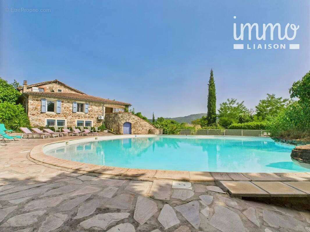 Maison à MOLIERES-SUR-CEZE