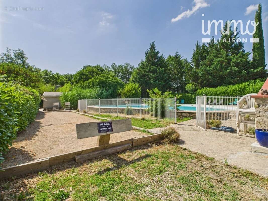 Maison à MOLIERES-SUR-CEZE