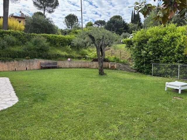 Maison à PEYMEINADE