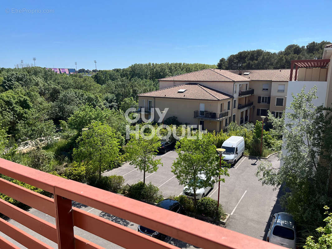 Appartement à JUVIGNAC