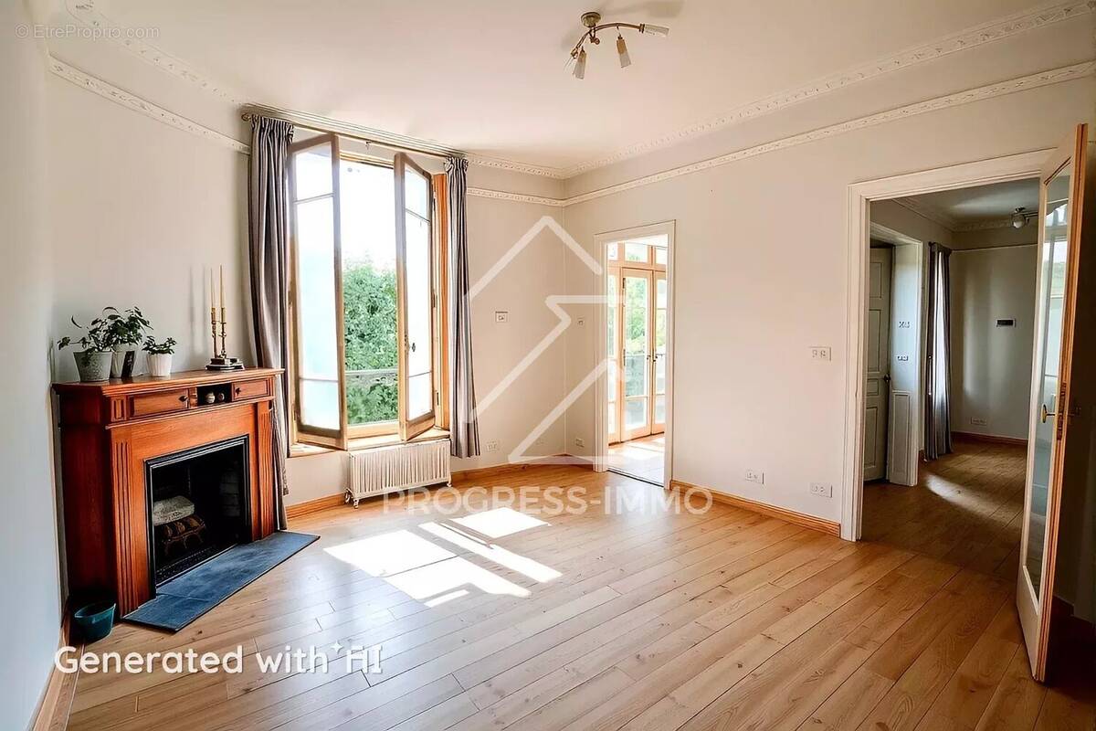 Maison à SAINT-MAUR-DES-FOSSES