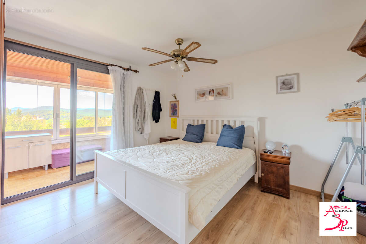 Maison à PIERREFEU-DU-VAR