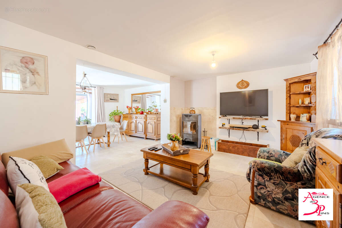 Maison à PIERREFEU-DU-VAR