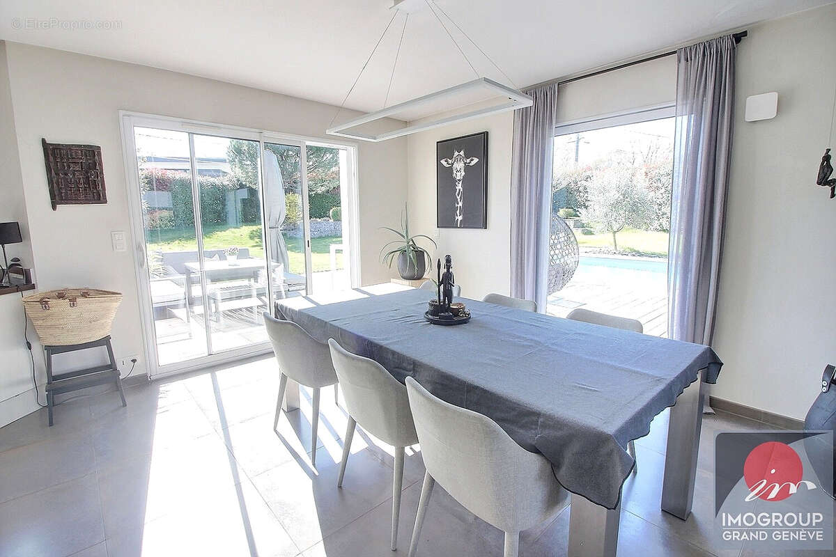 Maison à ANTHY-SUR-LEMAN