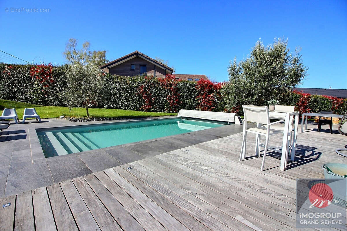 Maison à ANTHY-SUR-LEMAN