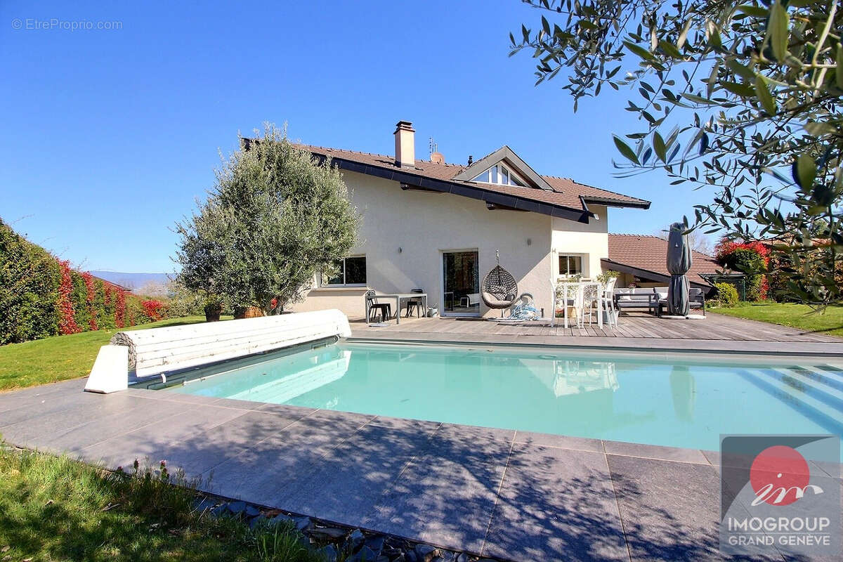 Maison à ANTHY-SUR-LEMAN